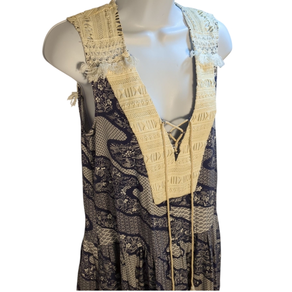 SEA NY Rare Boho Crochet & Fringe Blue Paisley Dress SZ 10 NWOT - Picture 2 of 9